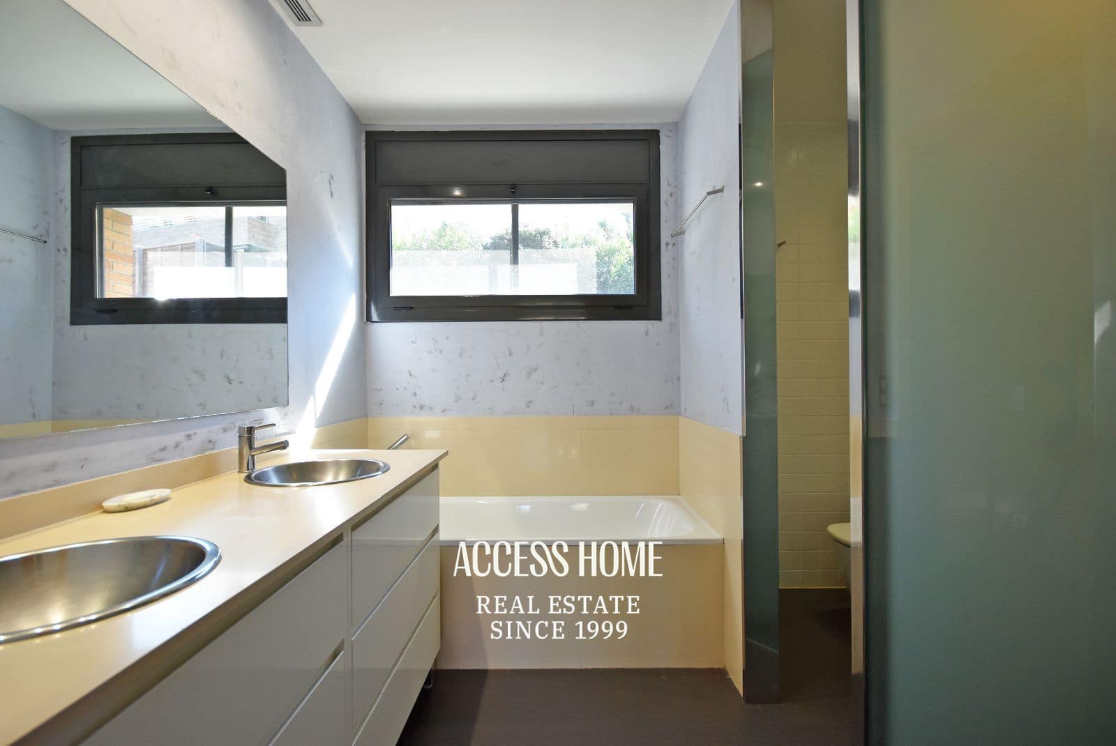 6 soveværelse Villa til salg i Alella med swimmingpool garage - € 1.100.000 (Ref: 9255585)