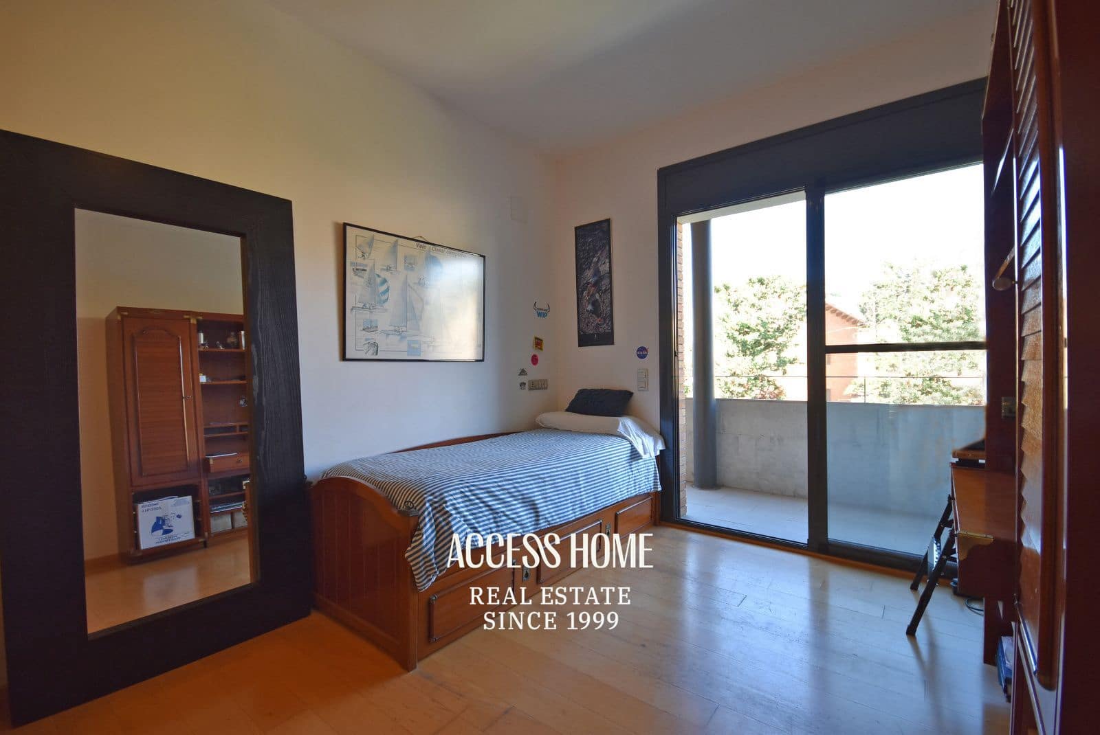 6 soveværelse Villa til salg i Alella med swimmingpool garage - € 1.100.000 (Ref: 9255585)