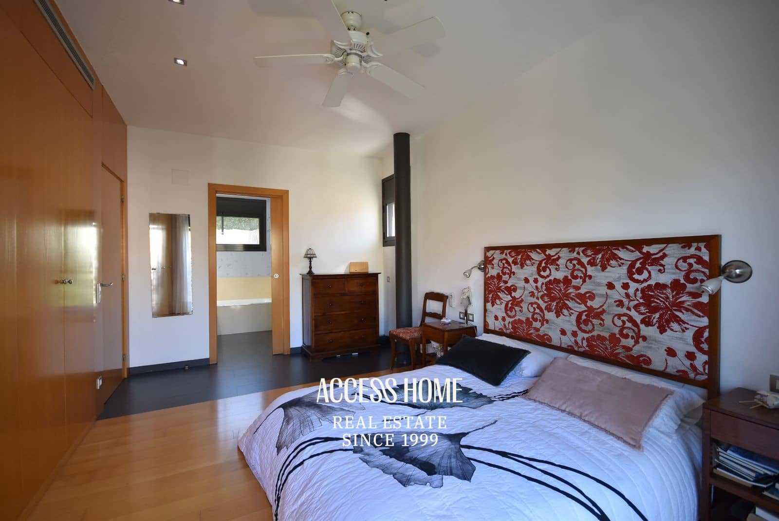 6 soveværelse Villa til salg i Alella med swimmingpool garage - € 1.100.000 (Ref: 9255585)