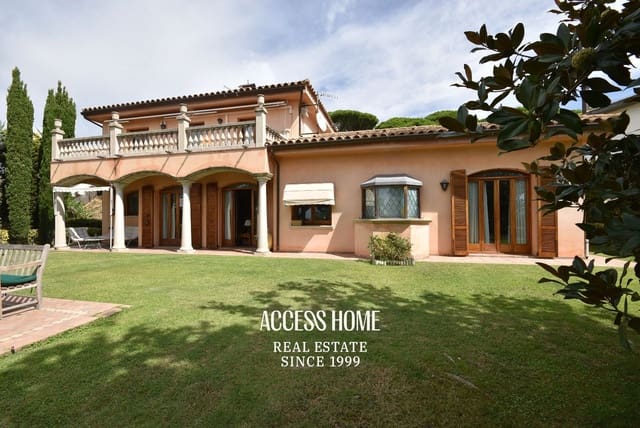 6 slaapkamer Villa te koop in Caldes d'Estrac met zwembad garage - € 1.550.000 (Ref: 9271878)