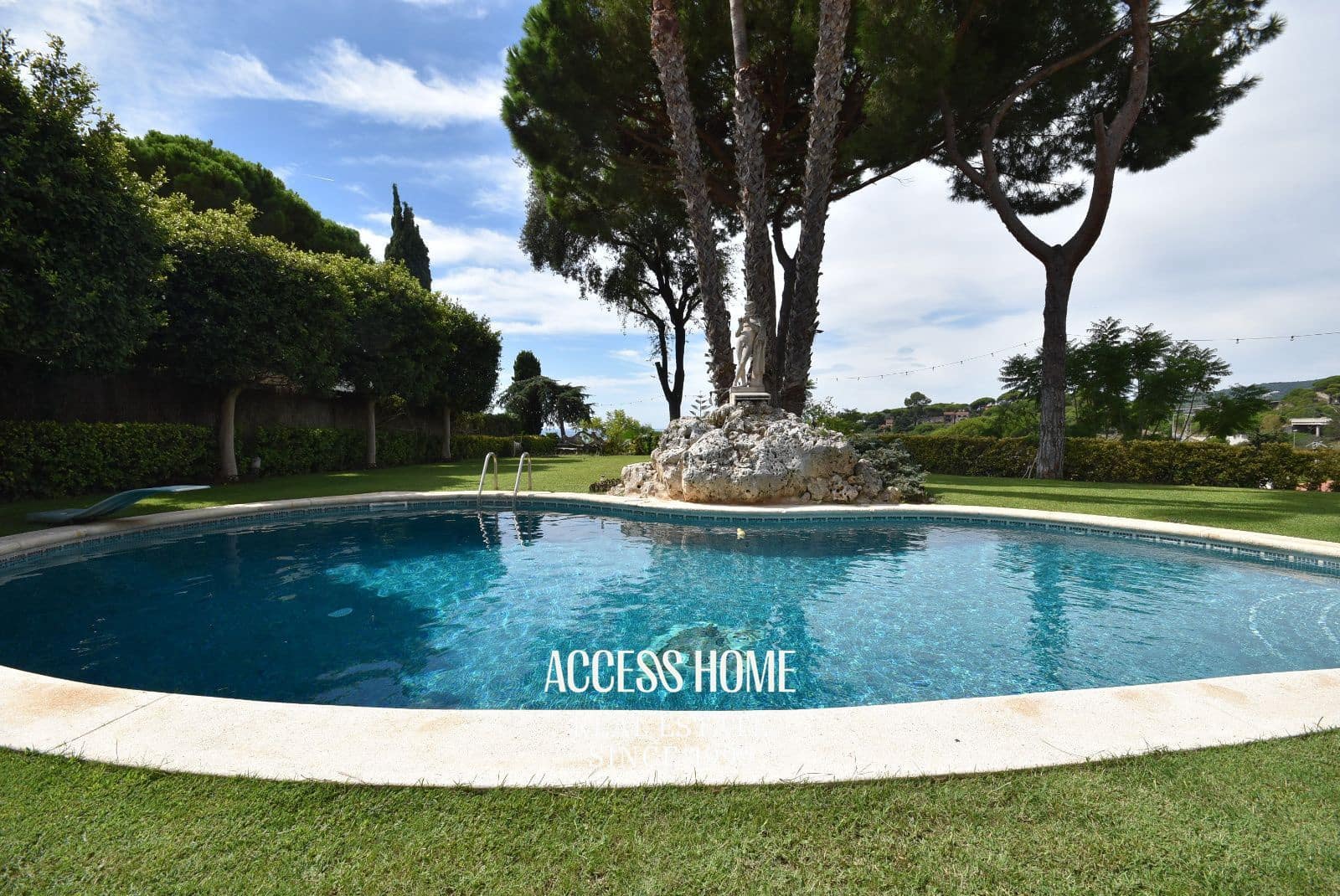 6 soverom Villa til salgs i Caldes d'Estrac med svømmebasseng garasje - € 1 550 000 (Ref: 9271878)