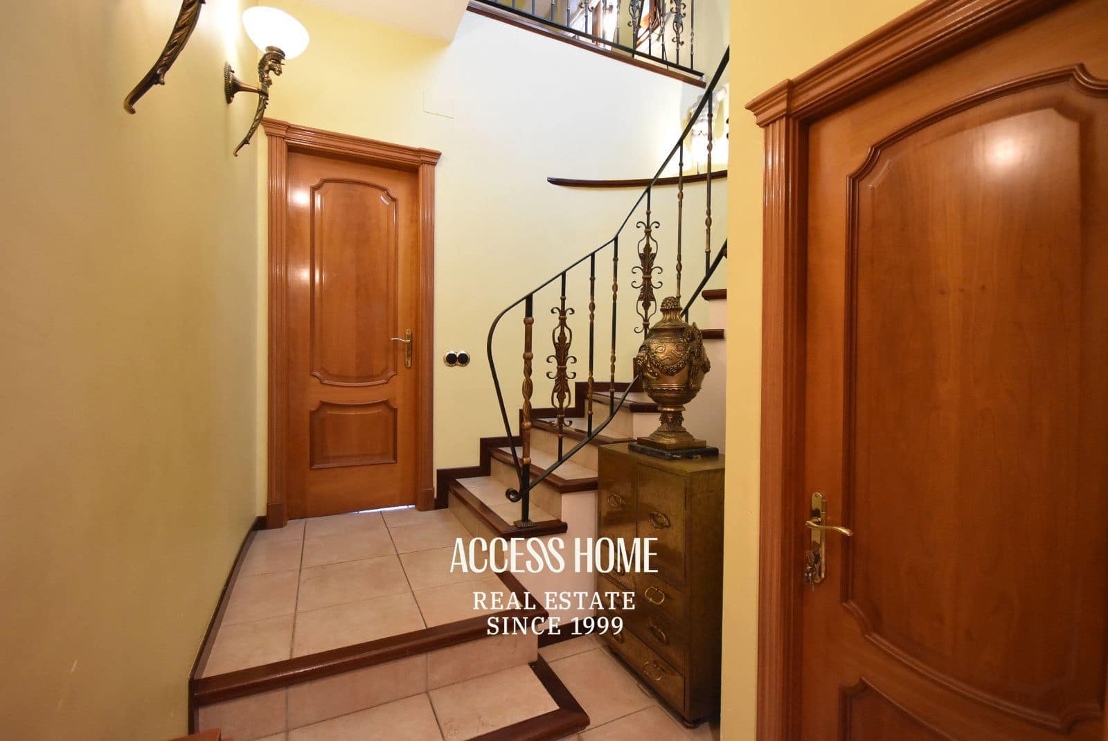 6 soverom Villa til salgs i Caldes d'Estrac med svømmebasseng garasje - € 1 550 000 (Ref: 9271878)