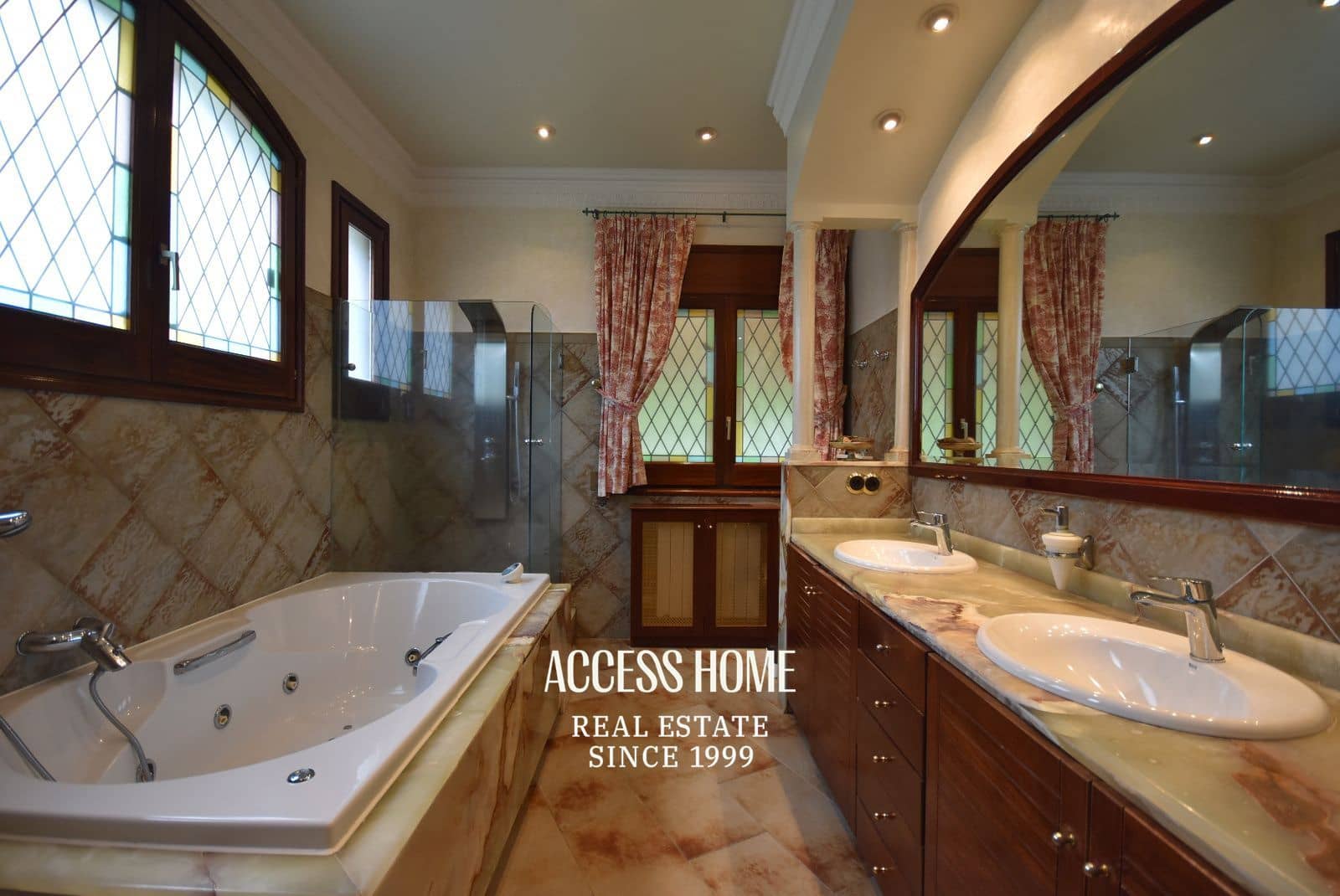 6 soverom Villa til salgs i Caldes d'Estrac med svømmebasseng garasje - € 1 550 000 (Ref: 9271878)