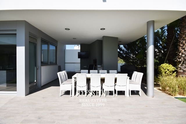 5 bedroom Villa for sale in Mataró with pool garage - € 1,180,000 (Ref: 9279818)