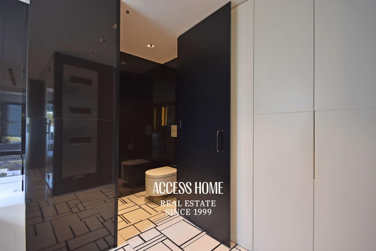 5 makuuhuone Huvila myytävänä paikassa Mataro mukana uima-altaan 
autotalli - 1 180 000 € (Ref: 9279818)