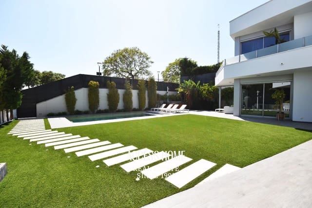 5 bedroom Villa for sale in Mataró with pool garage - € 1,180,000 (Ref: 9279818)