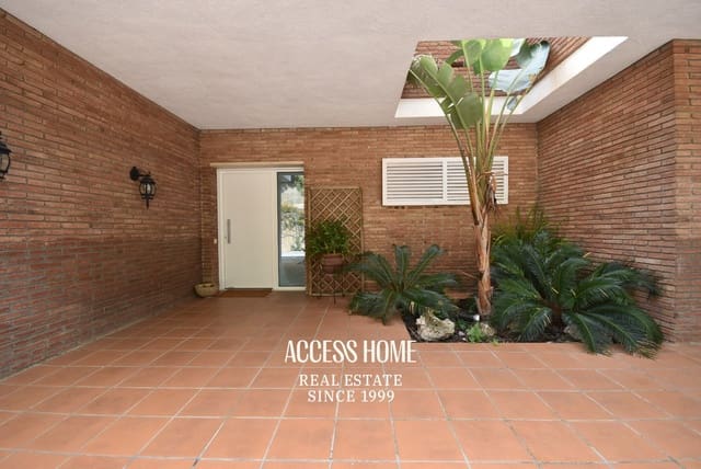 5 bedroom Villa for sale in Sant Andreu de Llavaneres with pool garage - € 1,350,000 (Ref: 9288529)