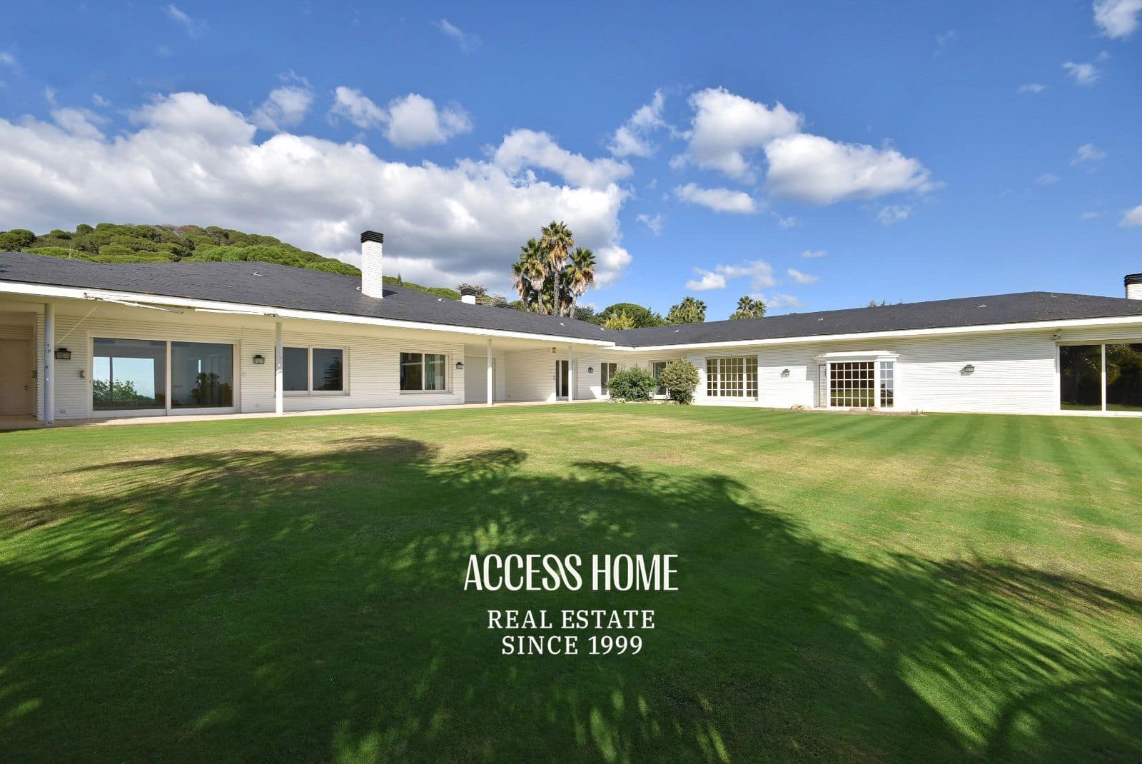 Villa till salu i Sant Vicenc de Montalt med pool - 2 500 000 € (Ref: 9307274)