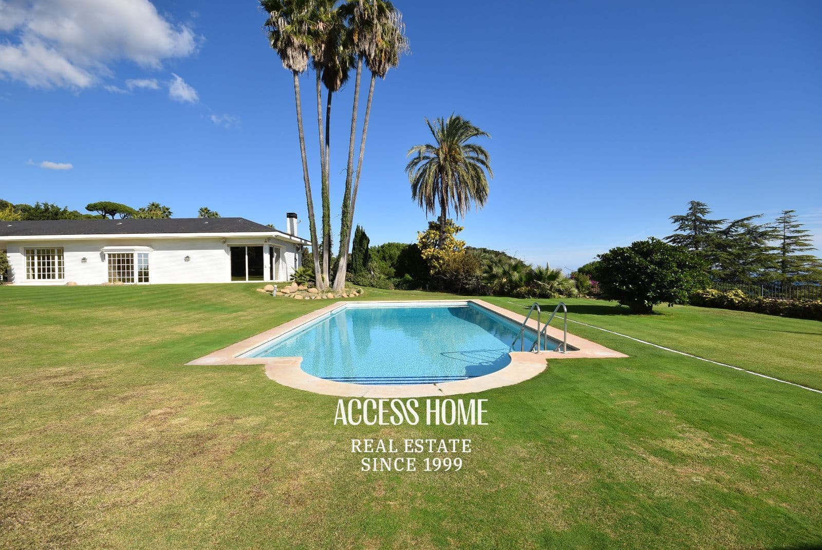 Villa till salu i Sant Vicenc de Montalt med pool - 2 500 000 € (Ref: 9307274)