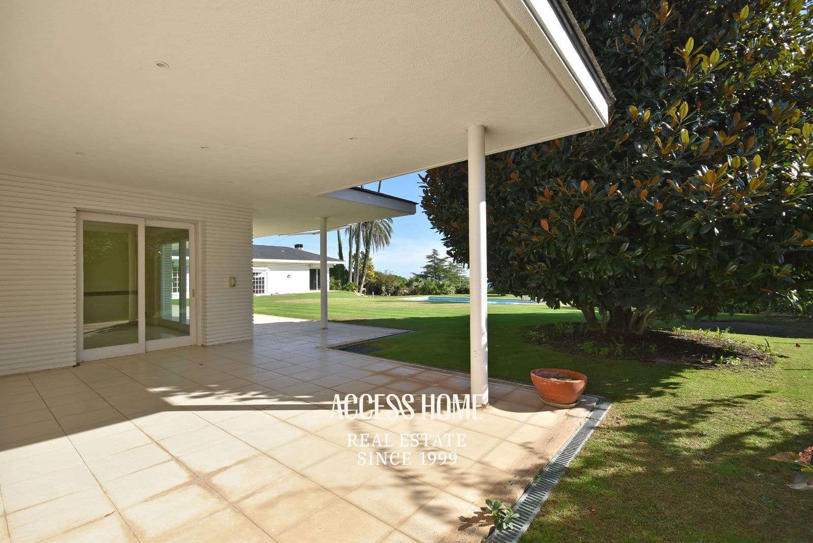 Villa till salu i Sant Vicenc de Montalt med pool - 2 500 000 € (Ref: 9307274)