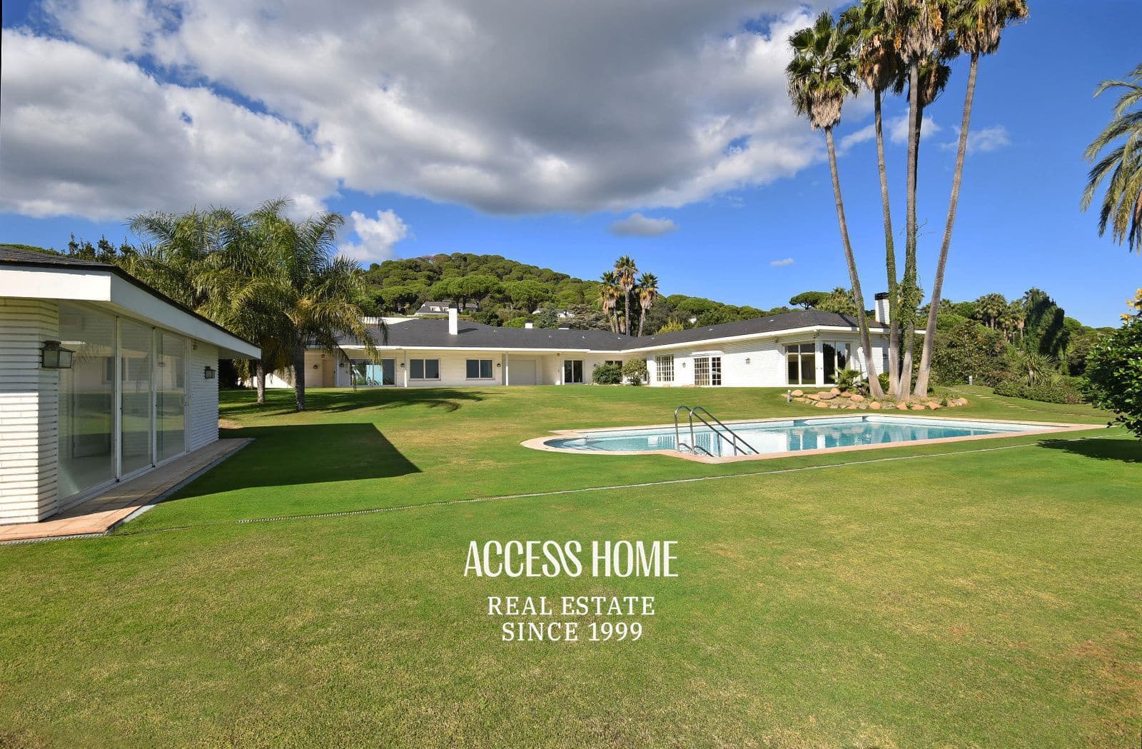 Villa till salu i Sant Vicenc de Montalt med pool - 2 500 000 € (Ref: 9307274)