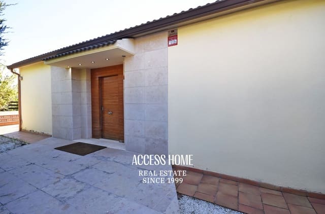 5 makuuhuone Huvila myytävänä paikassa Premià de Dalt mukana uima-altaan 
autotalli - 795 000 € (Ref: 9332869)