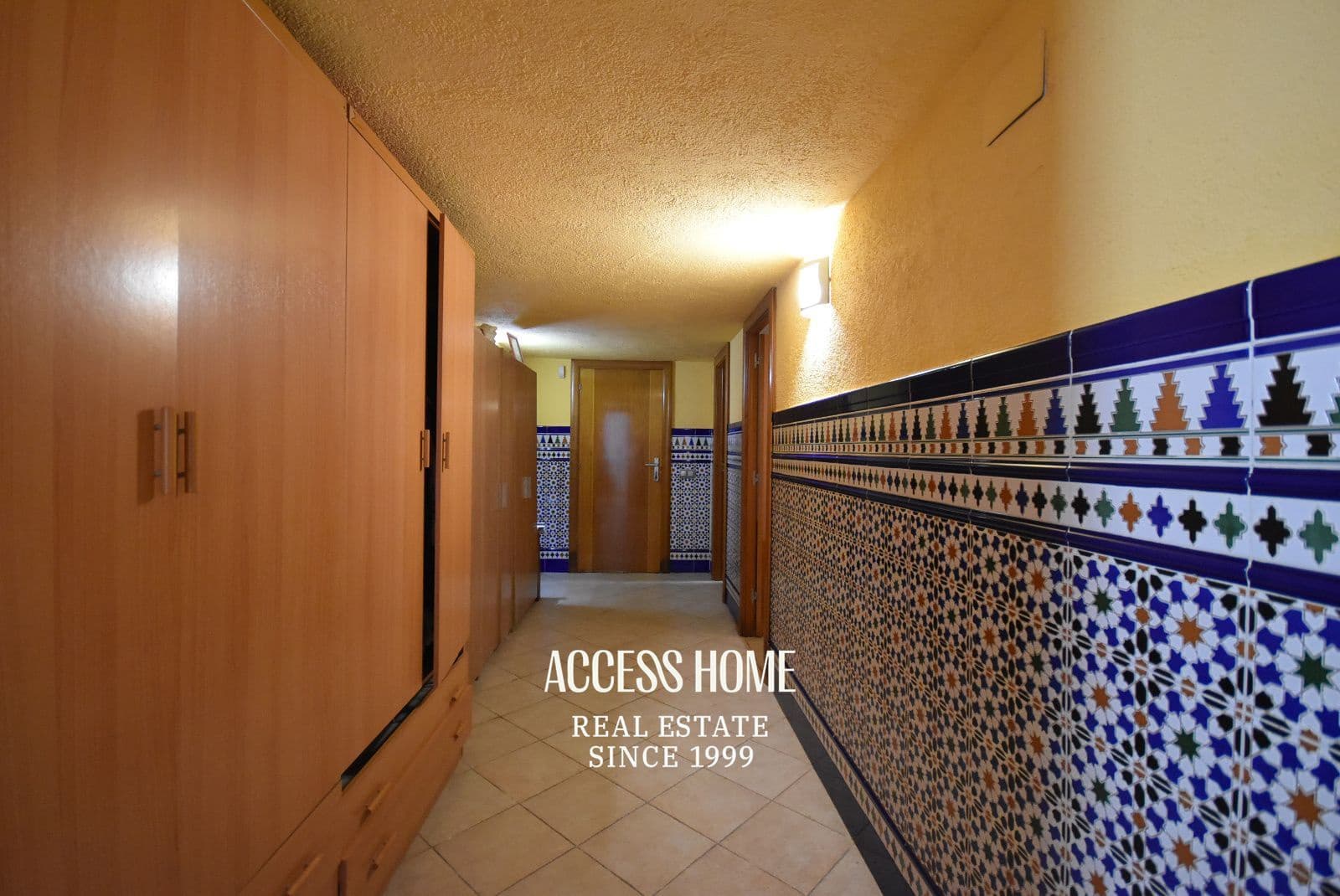 5 soverom Villa til salgs i Premia de Dalt med svømmebasseng garasje - € 795 000 (Ref: 9332869)