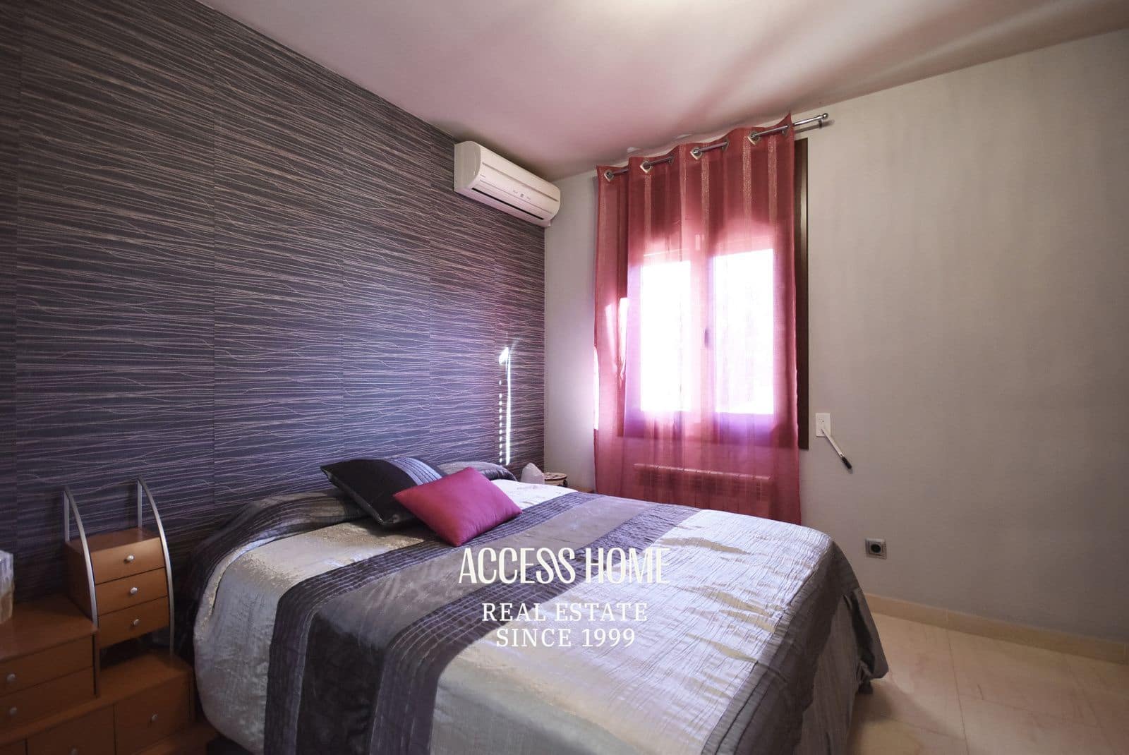 5 soverom Villa til salgs i Premia de Dalt med svømmebasseng garasje - € 795 000 (Ref: 9332869)