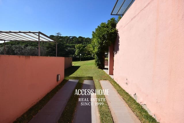 4 bedroom Villa for rent in Sant Vicenç de Montalt with pool garage - € 6,000 (Ref: 9336877)