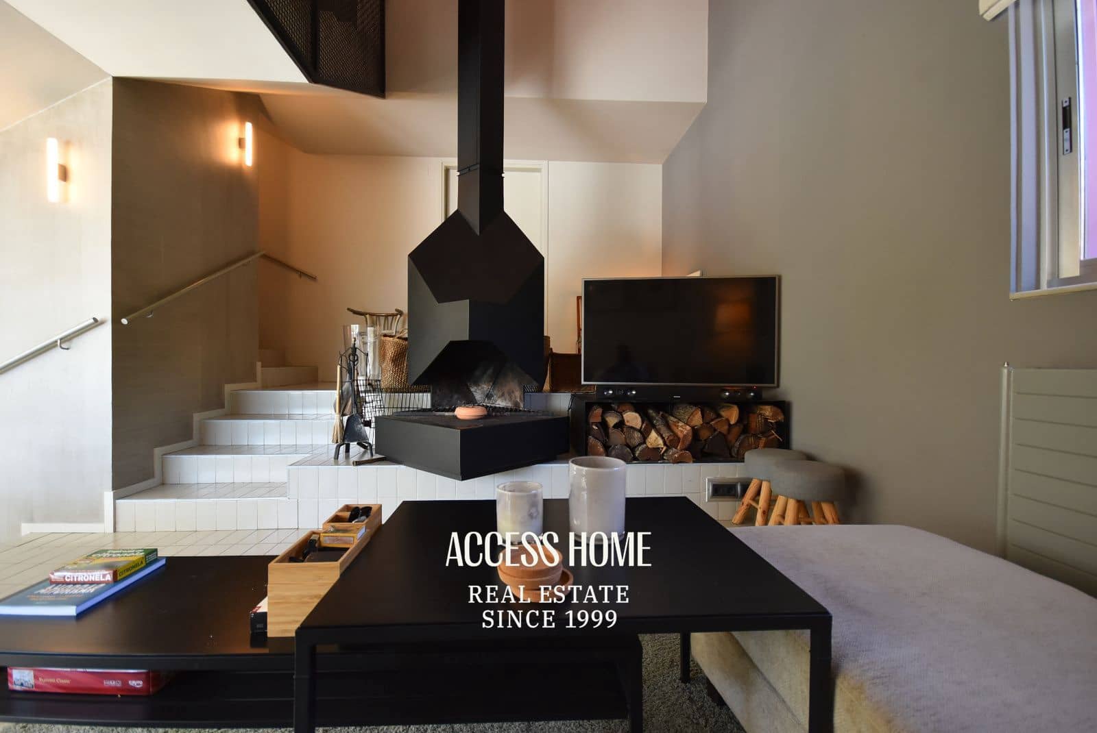 4 bedroom Villa for rent in Sant Vicenc de Montalt with pool garage - € 6,000 (Ref: 9336877)