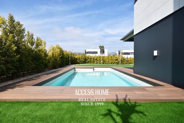 5 soverom Villa til salgs i Sant Andreu de Llavaneres med svømmebasseng garasje - € 1 390 000 (Ref: 9338792)