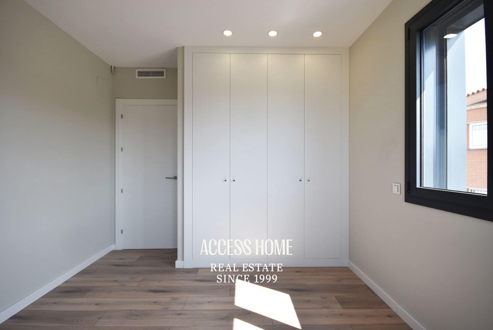 5 soverom Villa til salgs i Sant Andreu de Llavaneres med svømmebasseng garasje - € 1 390 000 (Ref: 9338792)