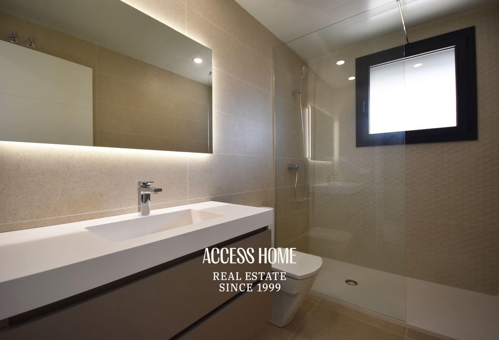 5 soverom Villa til salgs i Sant Andreu de Llavaneres med svømmebasseng garasje - € 1 390 000 (Ref: 9338792)