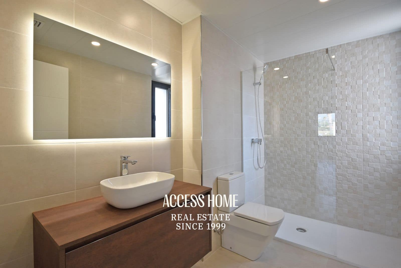 5 soverom Villa til salgs i Sant Andreu de Llavaneres med svømmebasseng garasje - € 1 390 000 (Ref: 9338792)