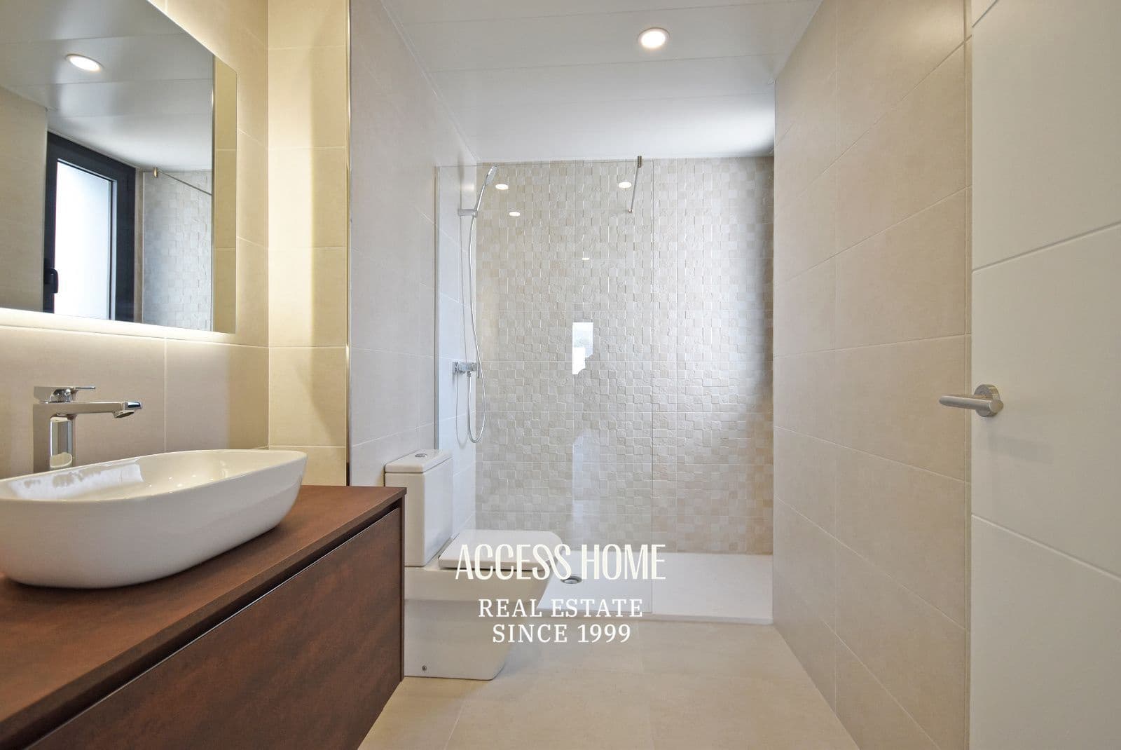 5 soverom Villa til salgs i Sant Andreu de Llavaneres med svømmebasseng garasje - € 1 390 000 (Ref: 9338792)