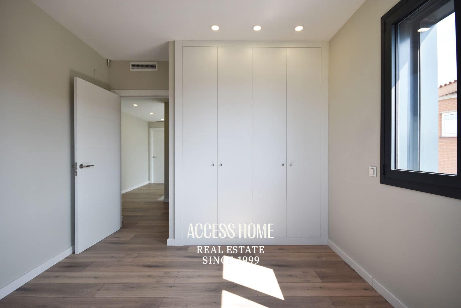 5 soverom Villa til salgs i Sant Andreu de Llavaneres med svømmebasseng garasje - € 1 390 000 (Ref: 9338792)