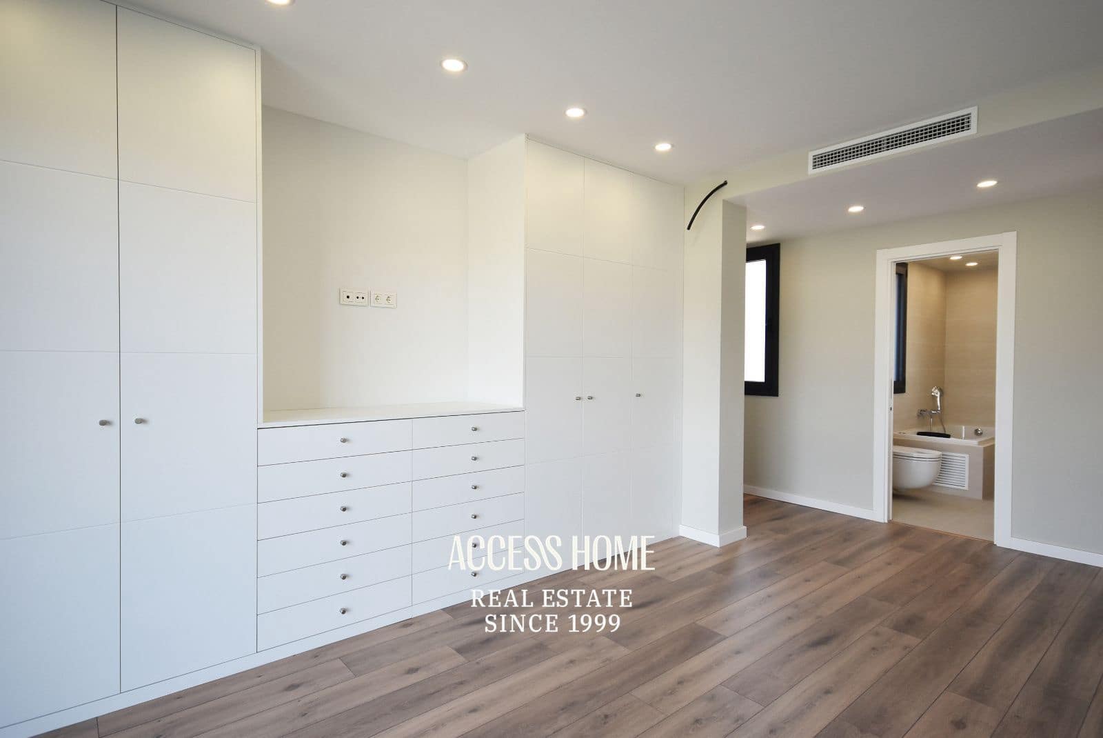 5 soverom Villa til salgs i Sant Andreu de Llavaneres med svømmebasseng garasje - € 1 390 000 (Ref: 9338792)