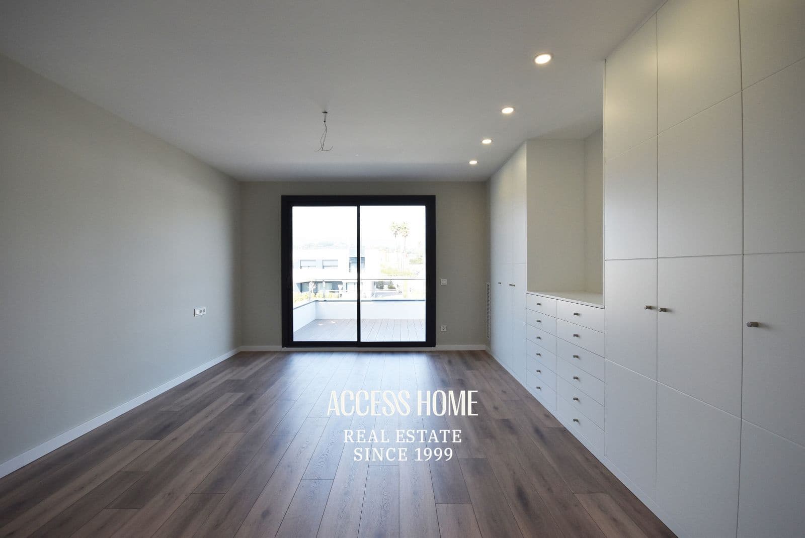 5 soverom Villa til salgs i Sant Andreu de Llavaneres med svømmebasseng garasje - € 1 390 000 (Ref: 9338792)