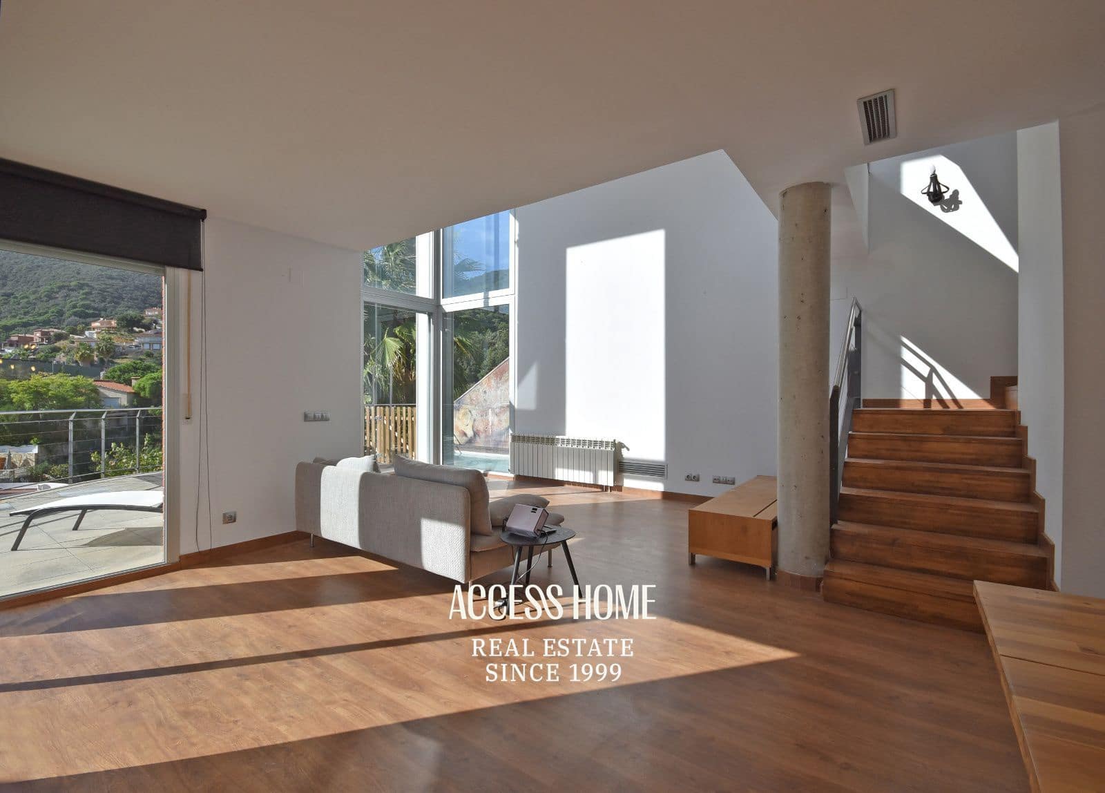 4 sypialnia Willa na sprzedaż w Alella z basenem garażem - 799 000 € (Ref: 9340240)