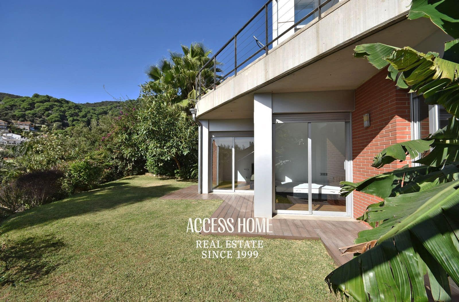 4 sypialnia Willa na sprzedaż w Alella z basenem garażem - 799 000 € (Ref: 9340240)