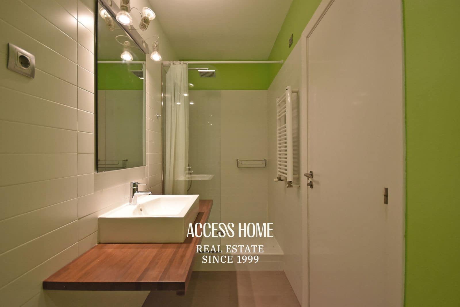 4 sypialnia Willa na sprzedaż w Alella z basenem garażem - 799 000 € (Ref: 9340240)