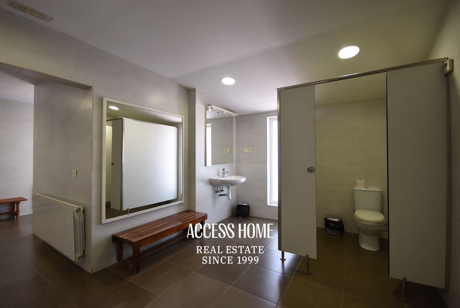 Villa til salg i Cabrils med swimmingpool - € 1.950.000 (Ref: 9356490)