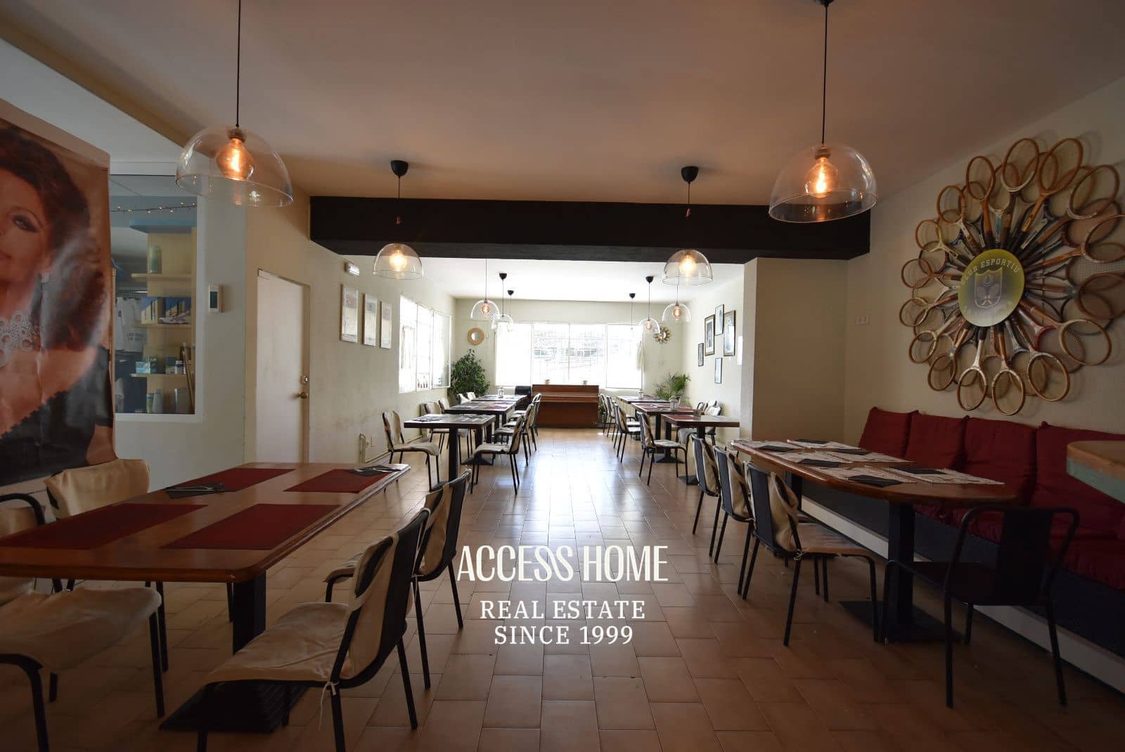 Villa til salg i Cabrils med swimmingpool - € 1.950.000 (Ref: 9356490)