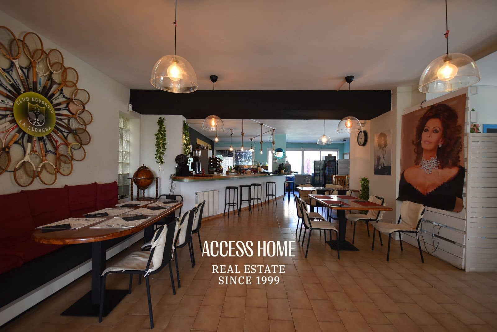 Villa til salg i Cabrils med swimmingpool - € 1.950.000 (Ref: 9356490)