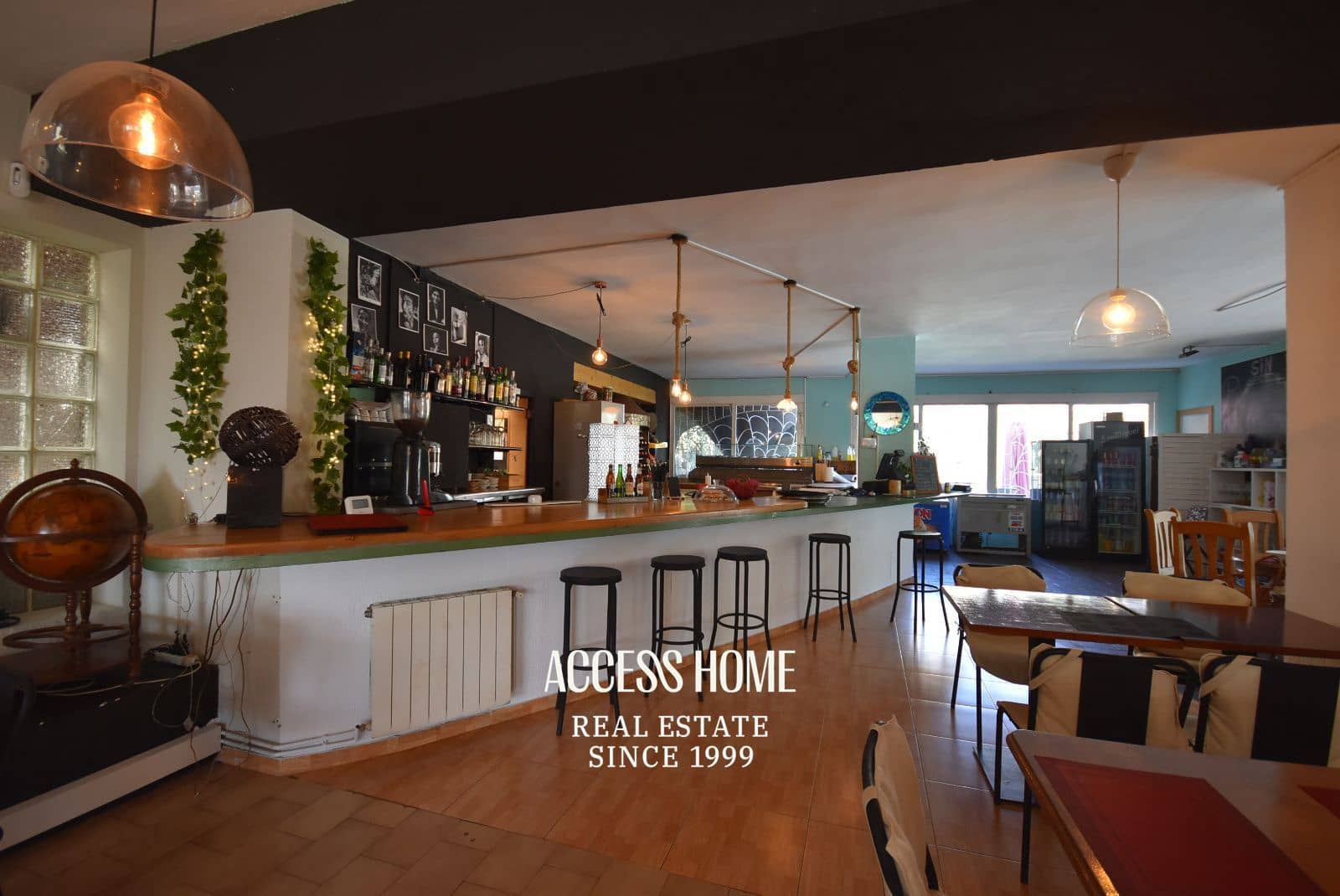 Villa til salg i Cabrils med swimmingpool - € 1.950.000 (Ref: 9356490)