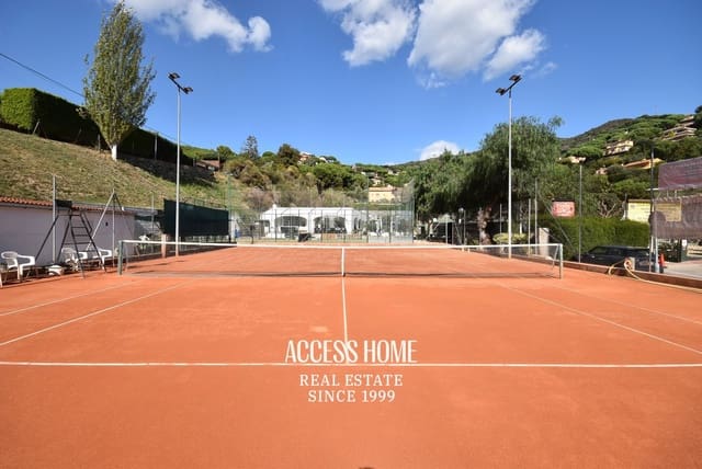 Villa til salgs i Cabrils med svømmebasseng - € 1 950 000 (Ref: 9356490)