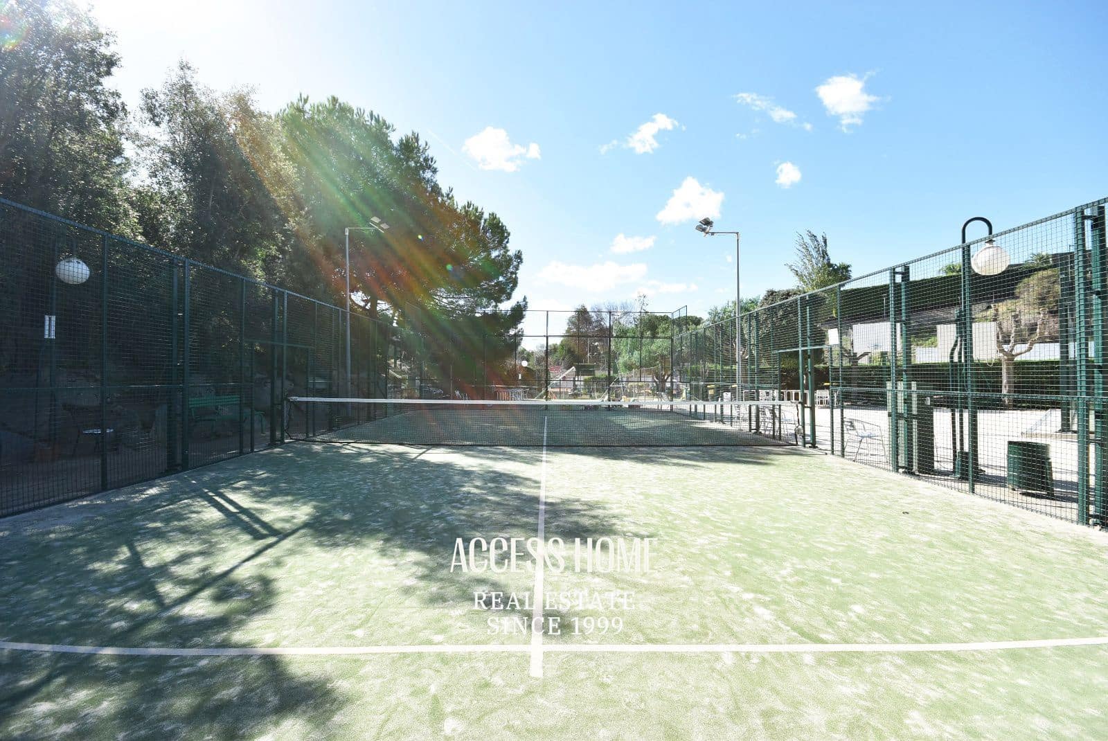 Villa til salg i Cabrils med swimmingpool - € 1.950.000 (Ref: 9356490)