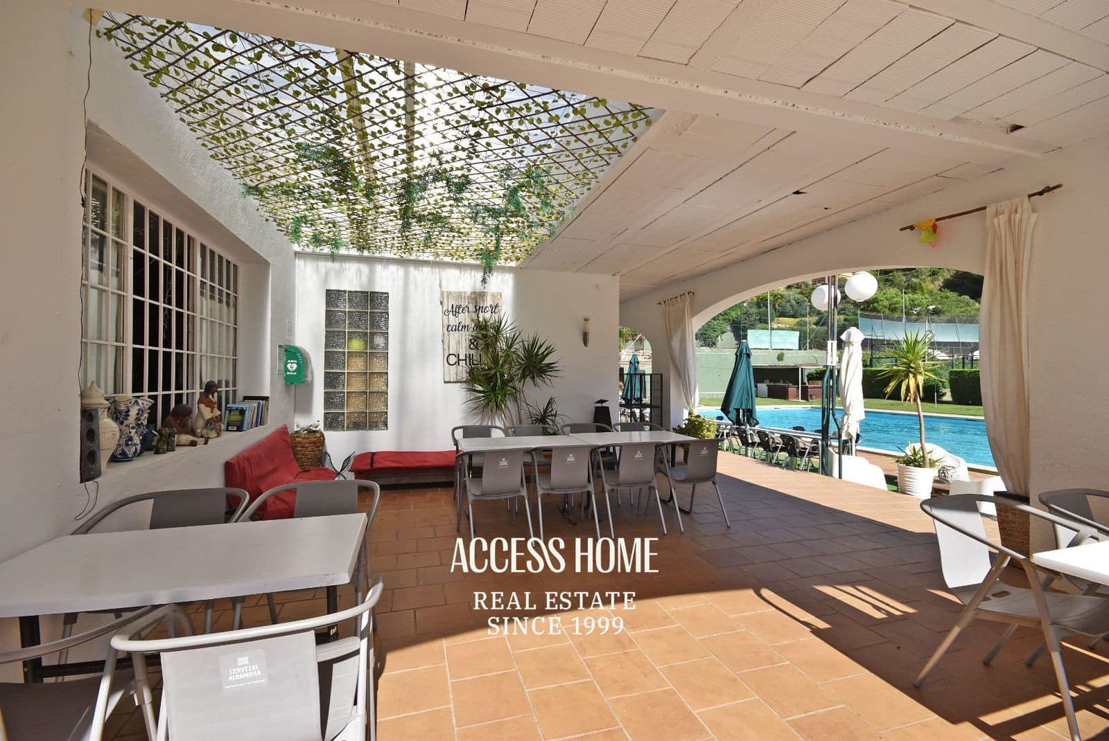 Villa til salg i Cabrils med swimmingpool - € 1.950.000 (Ref: 9356490)