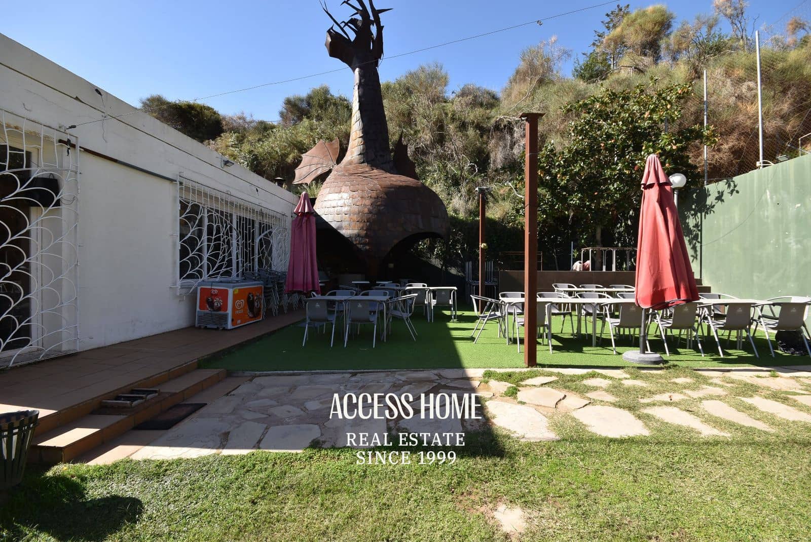 Villa til salg i Cabrils med swimmingpool - € 1.950.000 (Ref: 9356490)