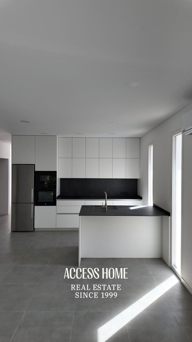 3 Zimmer Villa zu verkaufen in Llagostera mit Pool Garage - 430.000 € (Ref: 9356491)