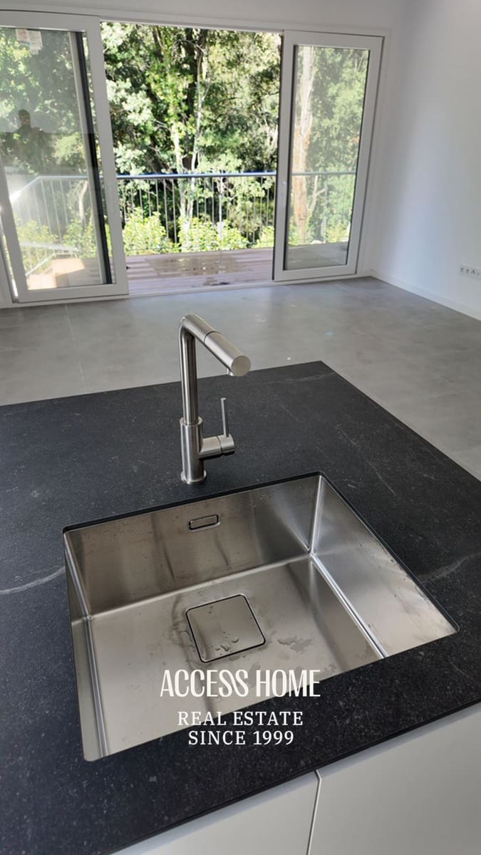 3 Zimmer Villa zu verkaufen in Llagostera mit Pool Garage - 430.000 € (Ref: 9356491)