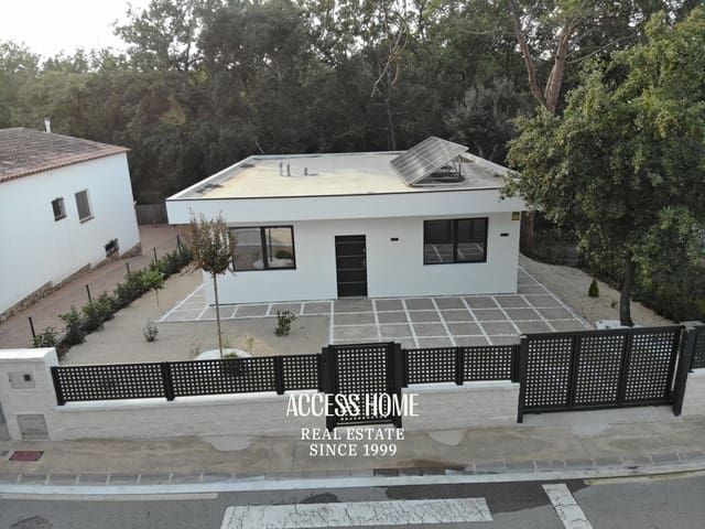 3 bedroom Villa for sale in Llagostera with pool garage - € 430,000 (Ref: 9356491)