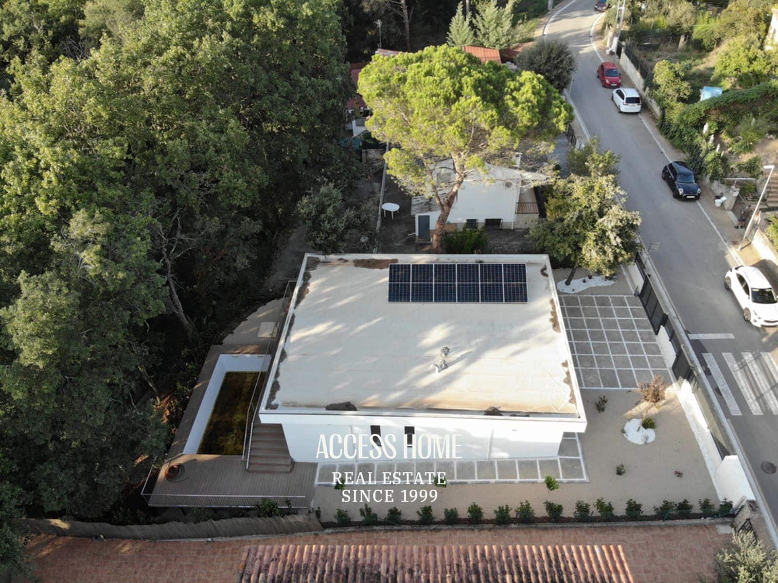 3 Zimmer Villa zu verkaufen in Llagostera mit Pool Garage - 430.000 € (Ref: 9356491)