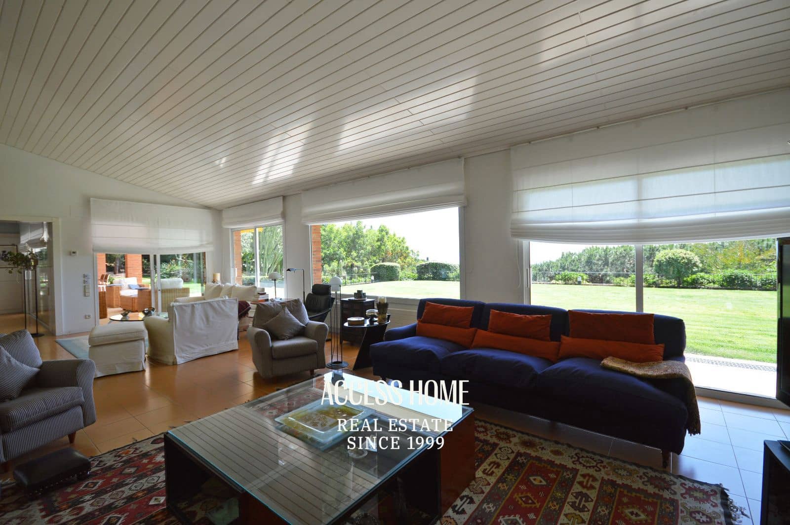 8 bedroom Villa for sale in Sant Vicenc de Montalt with pool garage - € 2,700,000 (Ref: 9363105)