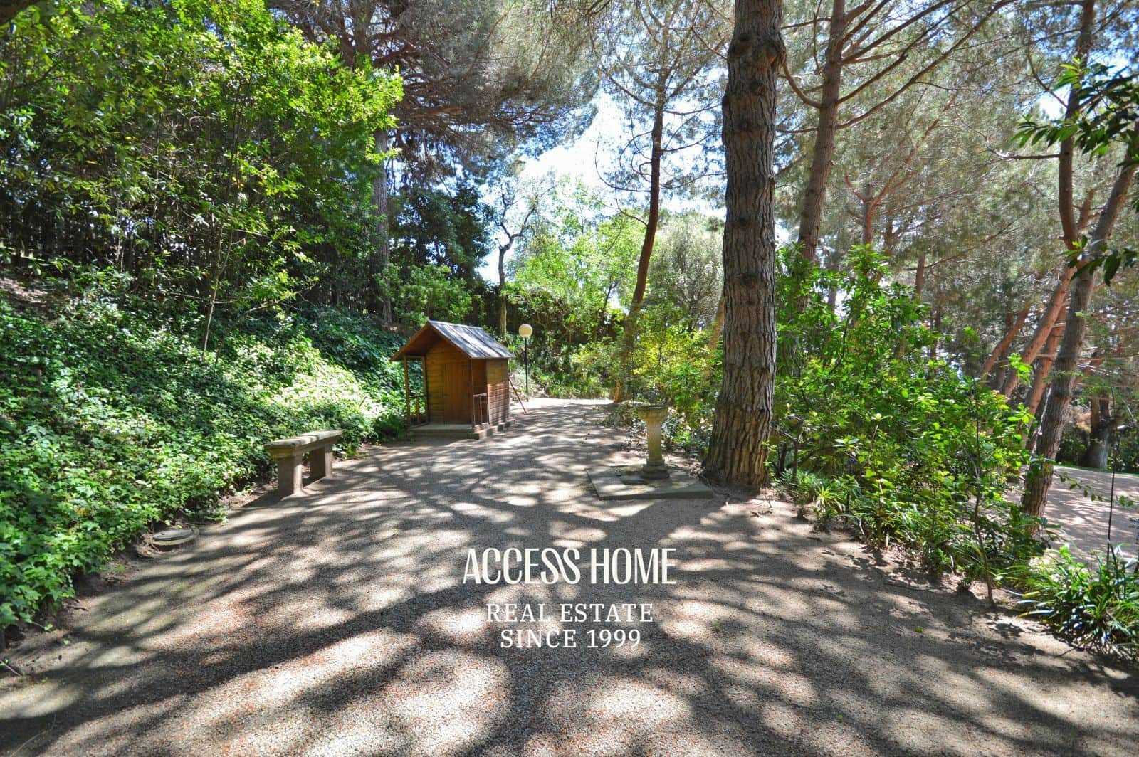 8 bedroom Villa for sale in Sant Vicenc de Montalt with pool garage - € 2,700,000 (Ref: 9363105)