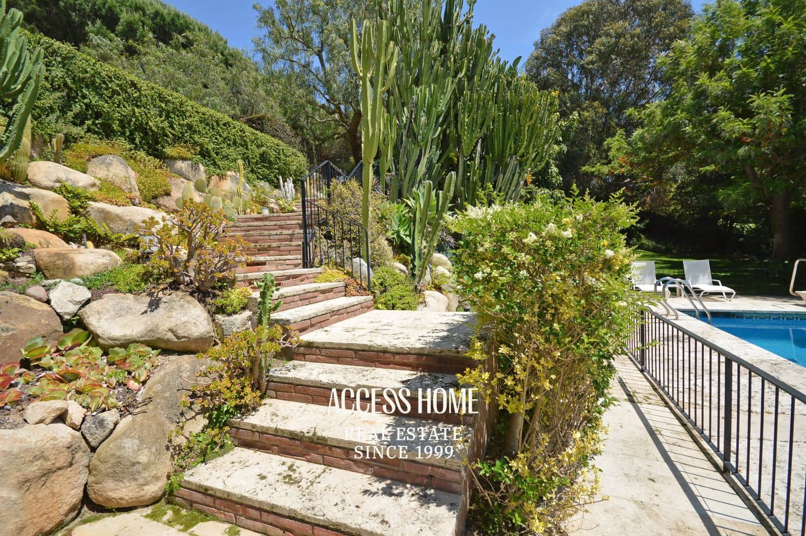 8 bedroom Villa for sale in Sant Vicenc de Montalt with pool garage - € 2,700,000 (Ref: 9363105)