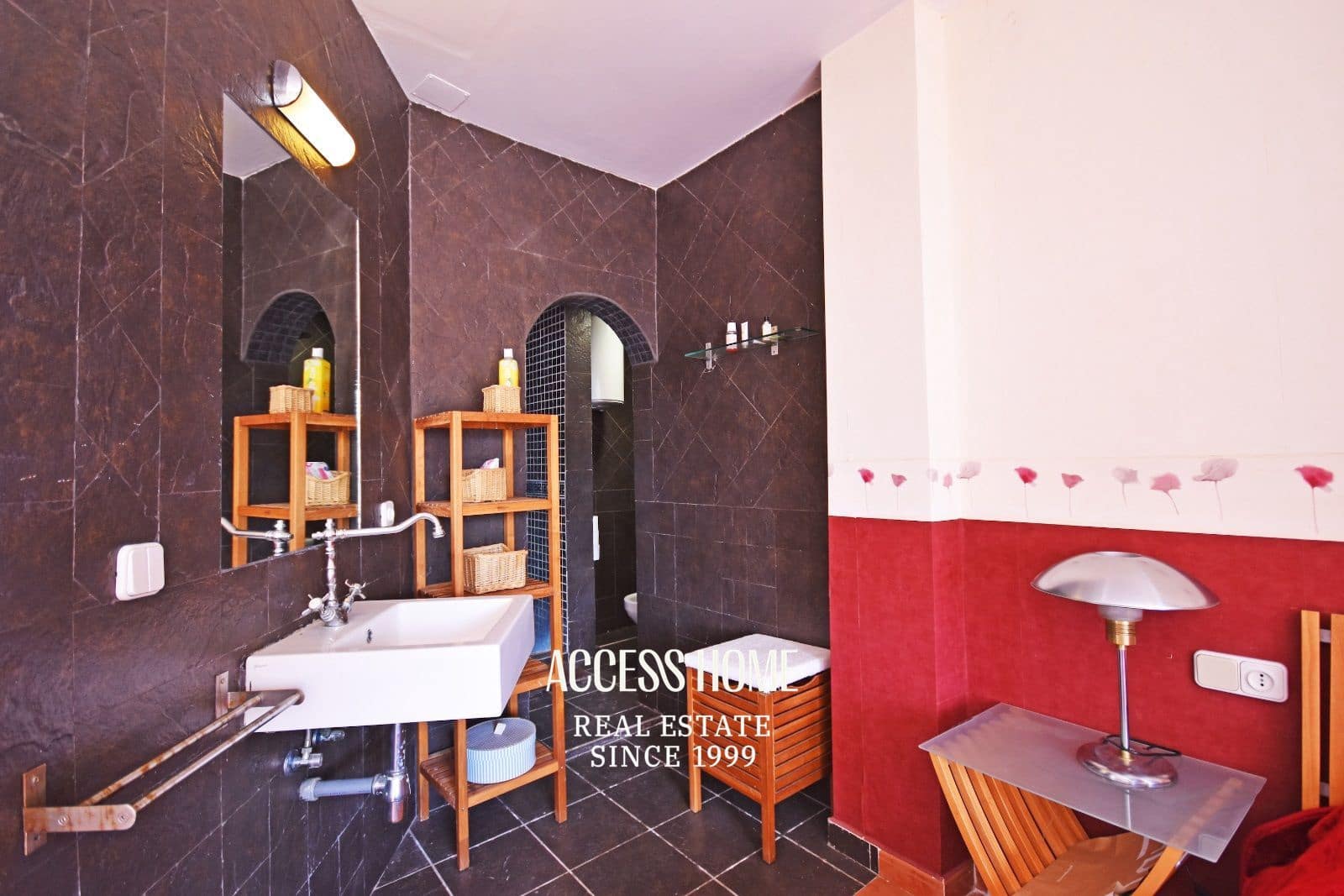 11 slaapkamer Villa te koop in Alella met zwembad garage - € 1.600.000 (Ref: 9378188)