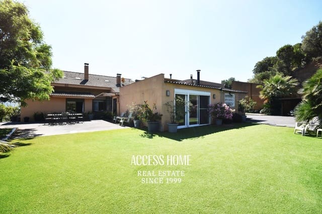 11 bedroom Villa for sale in Alella with pool garage - € 1,600,000 (Ref: 9378188)