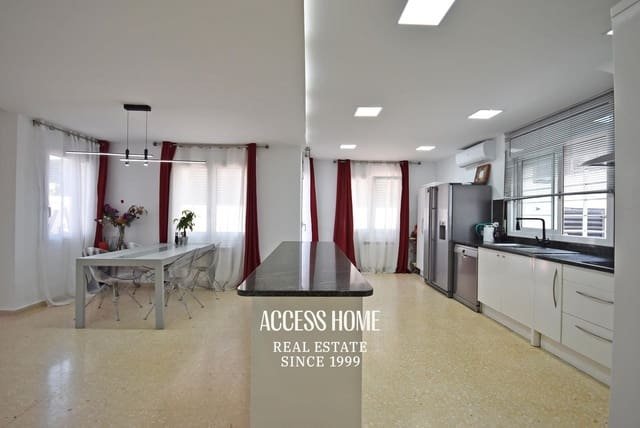 5 soverom Villa til salgs i Alella med svømmebasseng garasje - € 1 200 000 (Ref: 9379998)