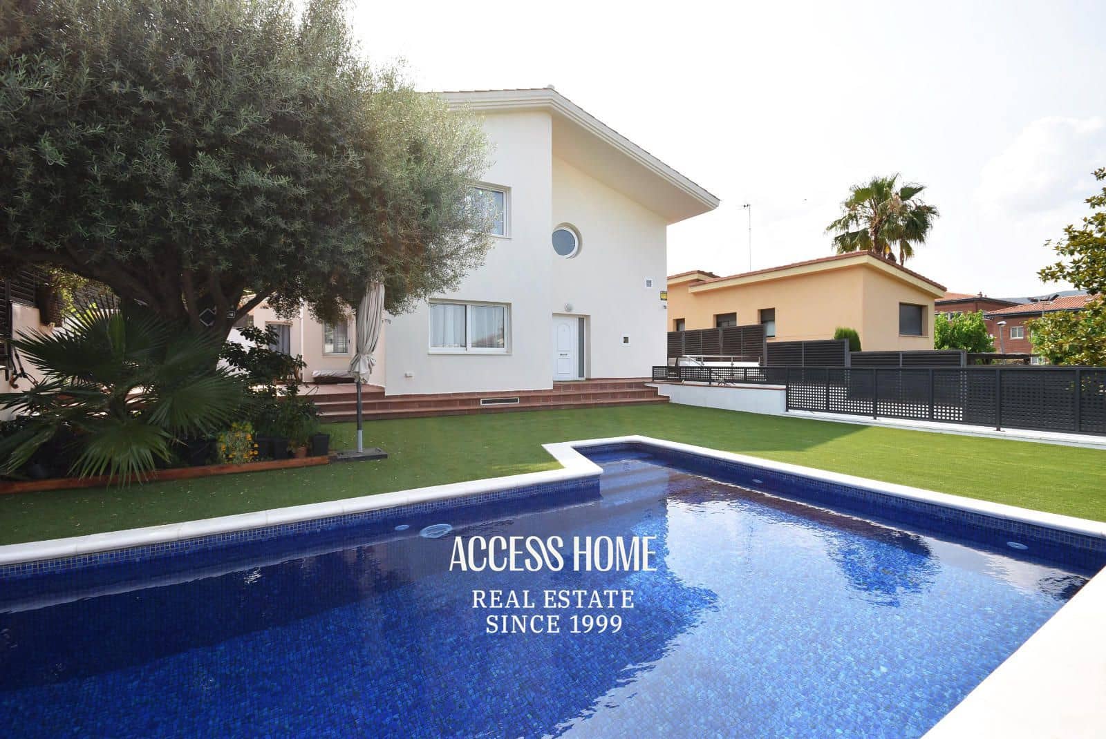 5 sypialnia Willa na sprzedaż w Alella z basenem garażem - 1 200 000 € (Ref: 9379998)